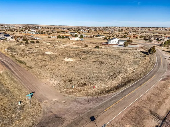 746 W Carrizo Springs Ave, Pueblo West, CO 81007
