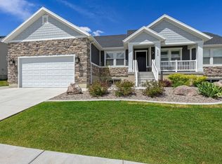 554 W Mountain View Rd, Lehi, UT 84043