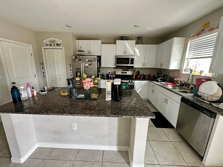 5415 Amaryllis Garden St — Photo 2