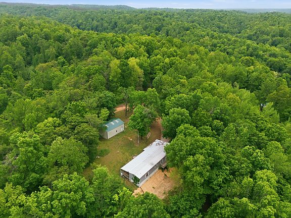 4th image of 309 River Bluff Rd