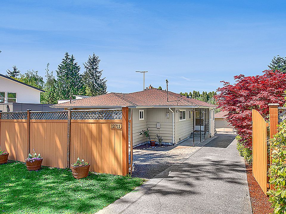1st image of 12711 37th Ave NE