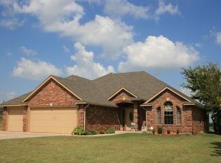 1913 SW 9th St, Newcastle, OK 73065