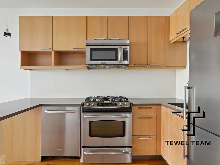 328 E 119th St #6B — Photo 5