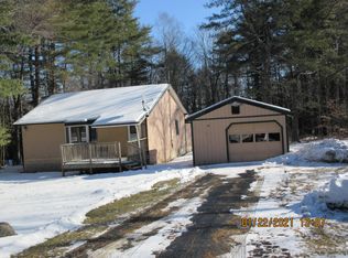 15 Pineview Ave, Glenburn, ME 04401