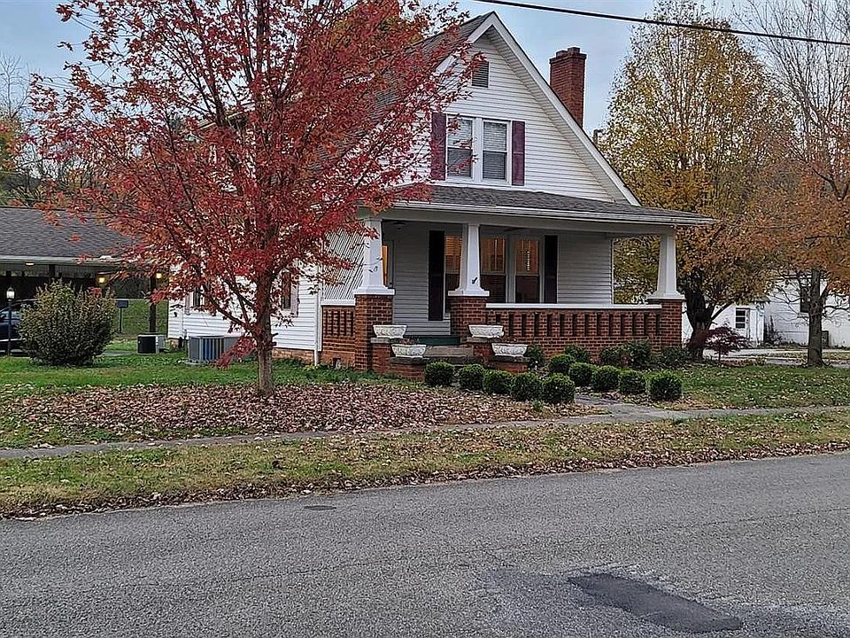 1st image of 302 N 3rd St