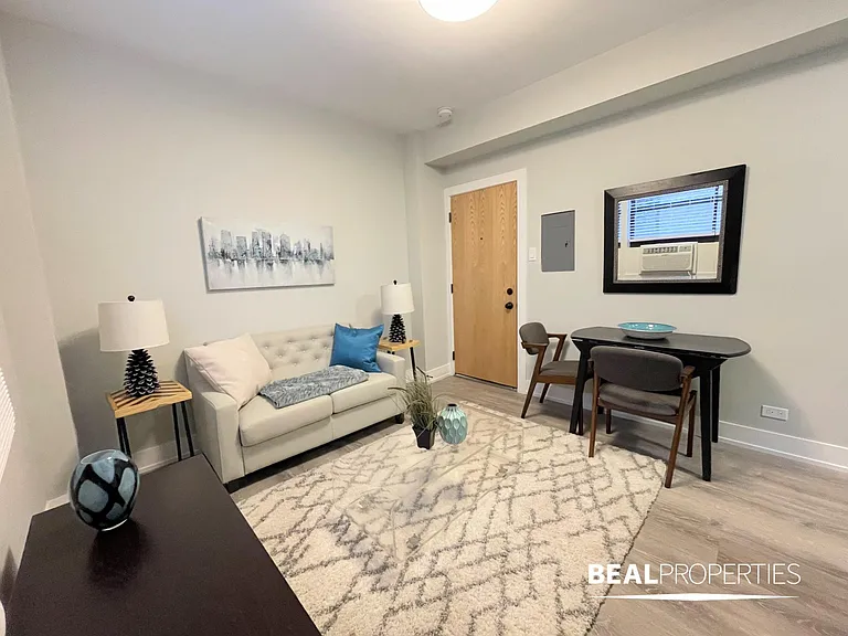 505 West Belmont Ave — Photo 3