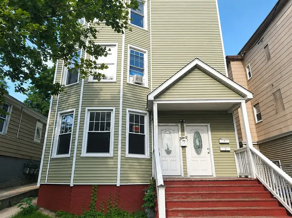 245 Ferry St, New Haven, CT 06513