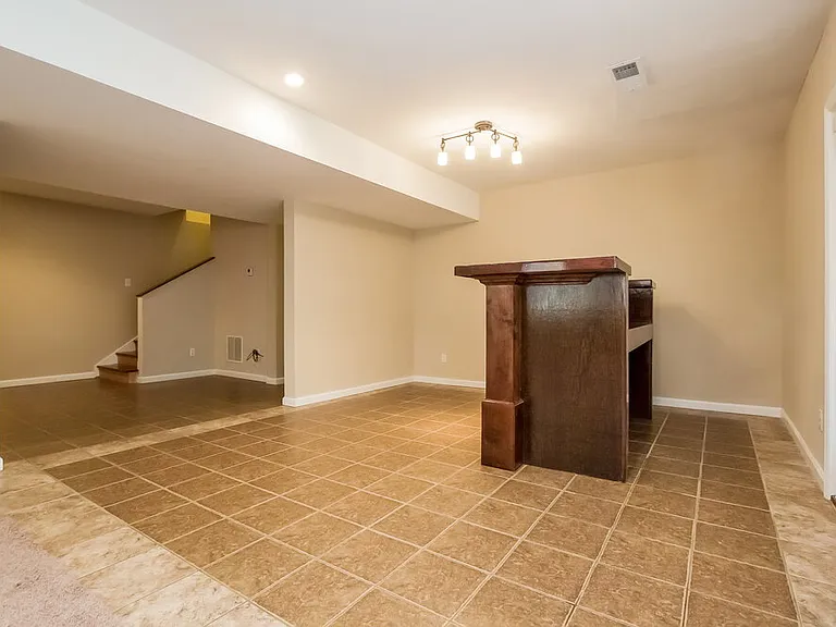 3885 Dollar Cir — Photo 5