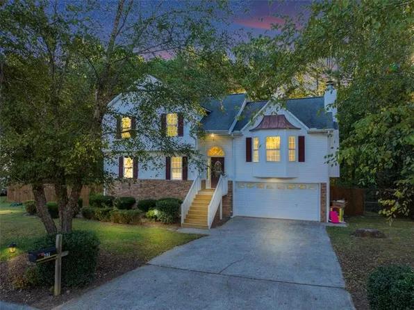 47 Wey Bridge Ct, White, GA 30184