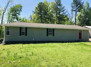 126 Love Rd, Jackson, TN 38301