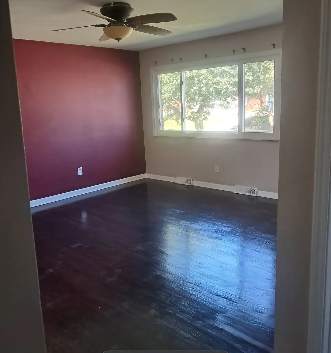 618 & 620 Lansing Rd — Photo 4