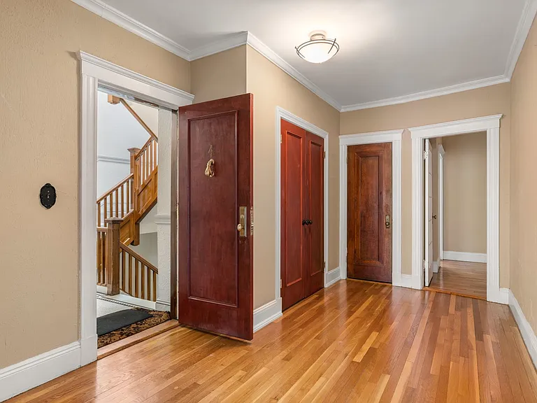 20 Egmont St #4 — Photo 16
