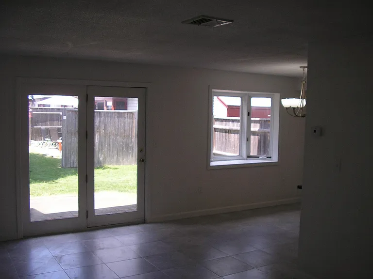 297 Stonebridge Dr #297 — Photo 3