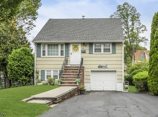 29 Delanco Dr, Parsippany, NJ 07054