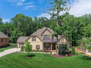 13205 Davidson Park Dr, Davidson, NC 28036