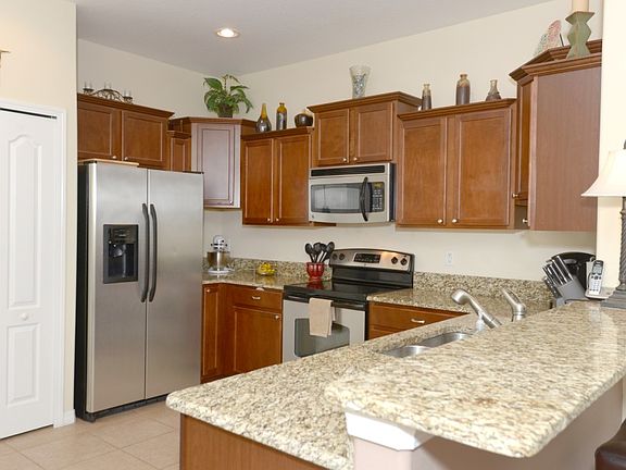 3rd image of 20415 Berrywood Ln