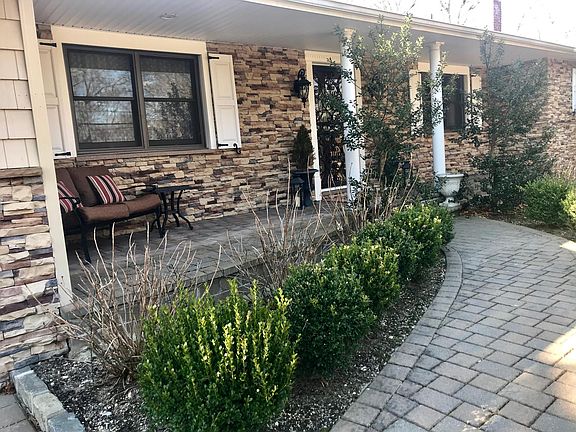 2nd image of 16 Princeton Dr