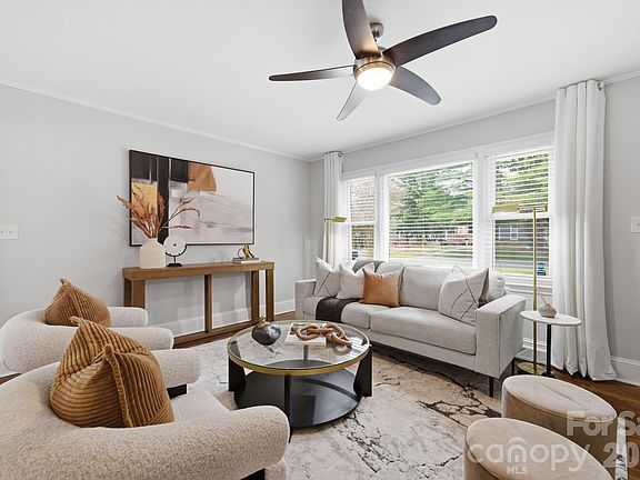 4th image of 2927 Telford Pl