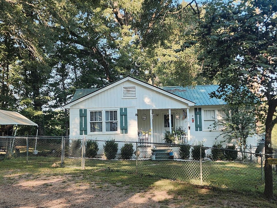 1st image of 8 Lofton Ln