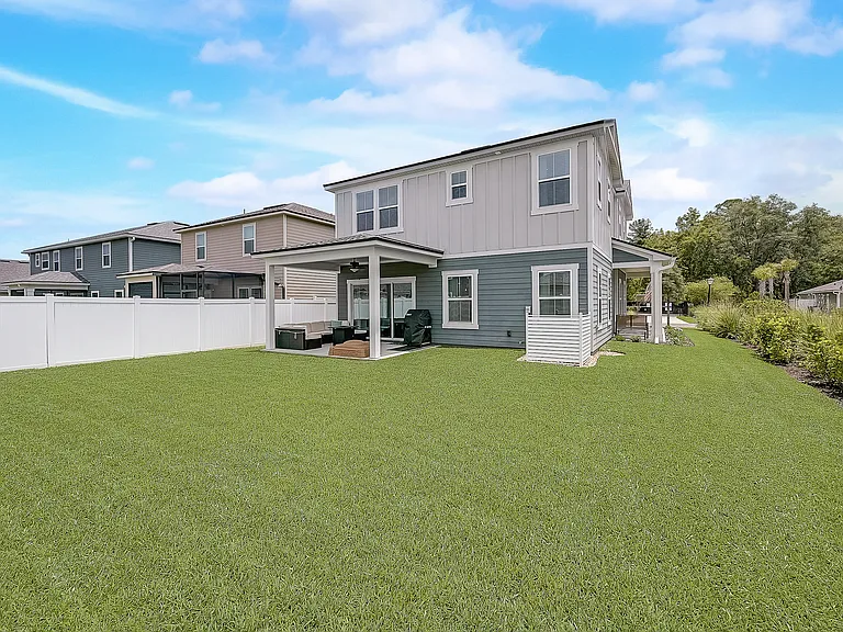 155 Chandler Dr — Photo 31