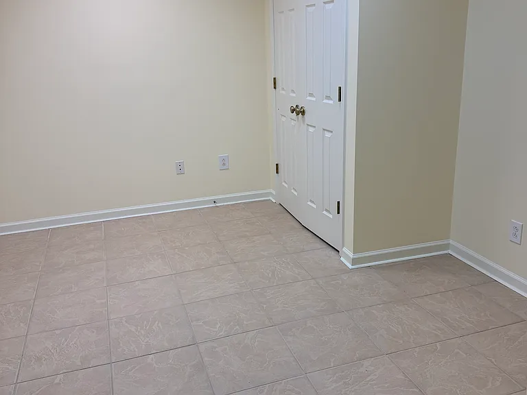 545 Ladybank Ln — Photo 11