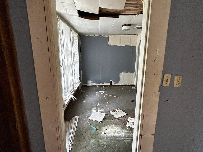 106 Locust St — Photo 28
