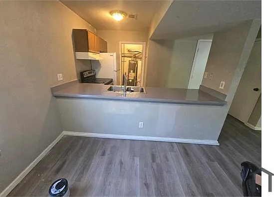 5716 Mersington Ave #1 — Photo 2