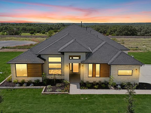 2nd image of 2677 Pale Branch Dr