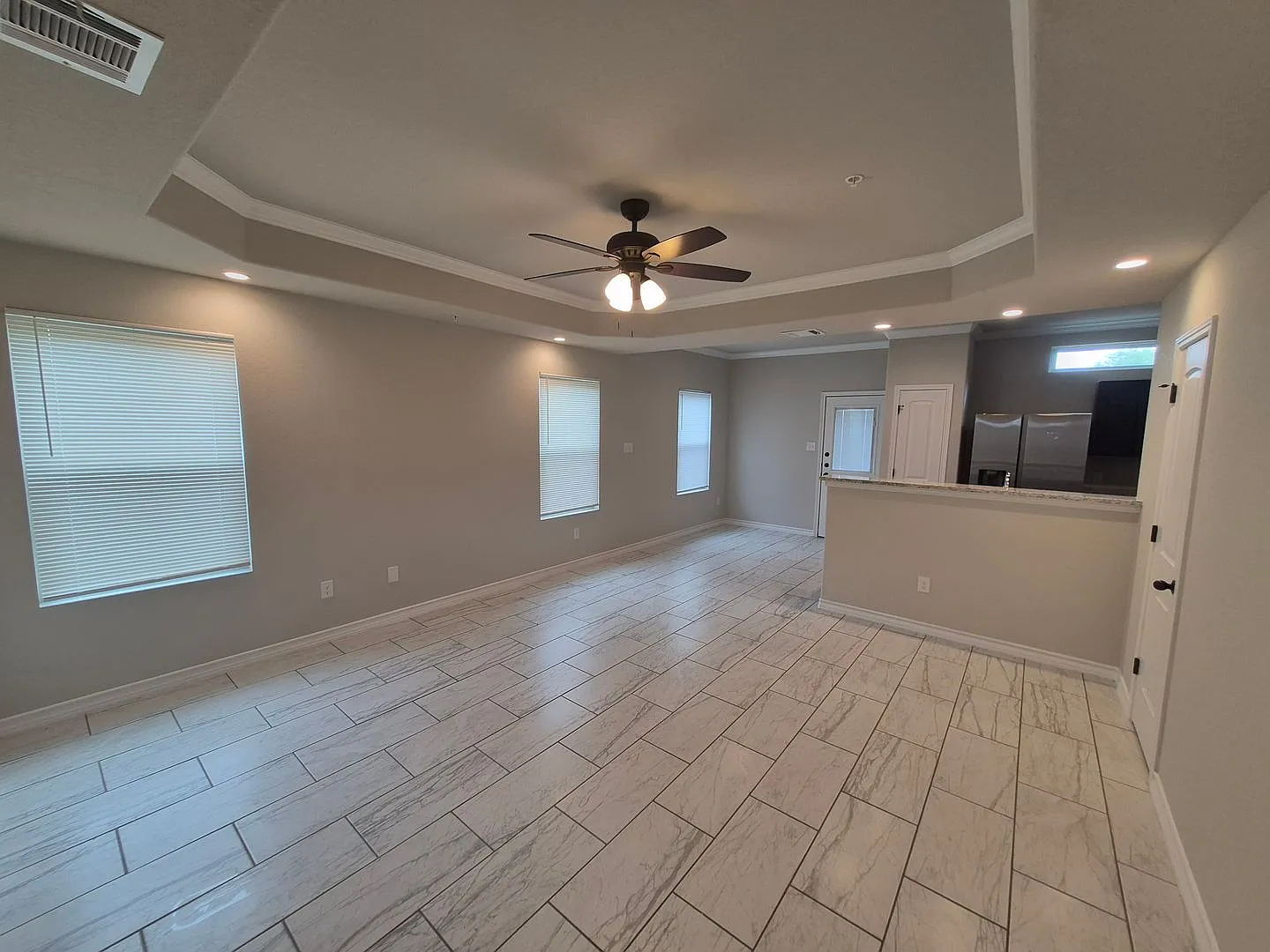 6310 Luglio Lane #104, San Antonio, TX 78233 — Photo 2