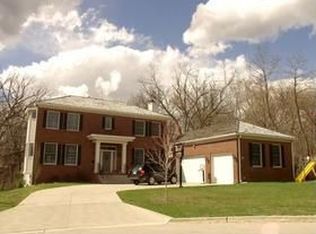 220 49th St, Des Moines, IA 50312