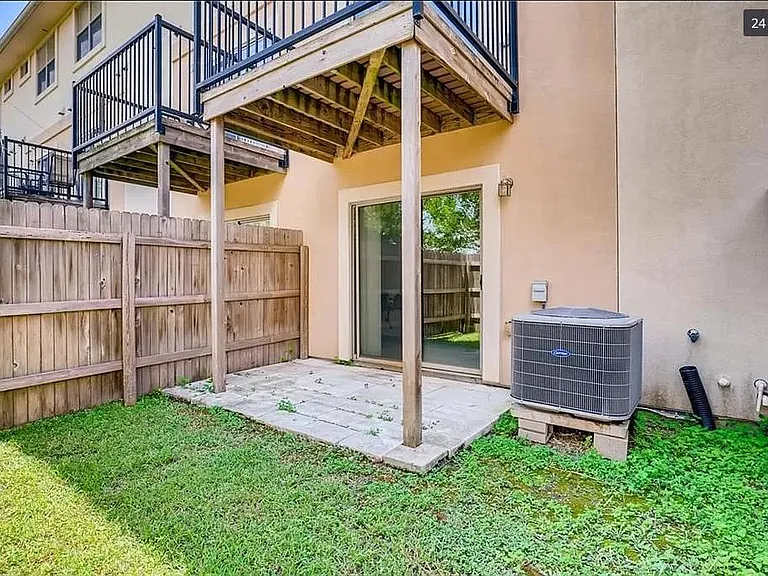 13420 Lyndhurst St #707 — Photo 24
