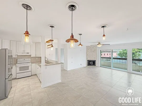 6757 Friars Rd, San Diego, CA