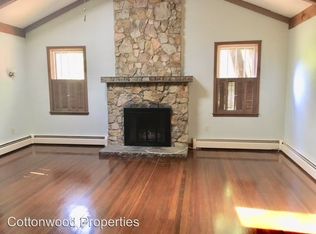 1 Maney Ln, Black Mountain, NC 28711