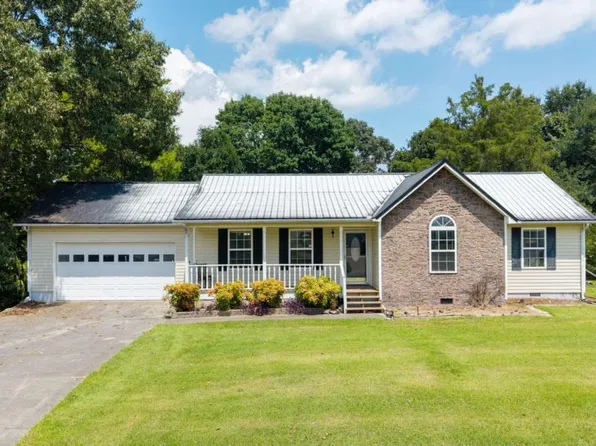 100 Walraven Way SE, Calhoun, GA 30701