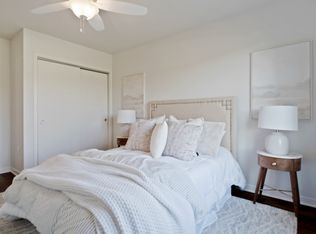 208 Glenn St SE, Mount Vernon, IA 52314