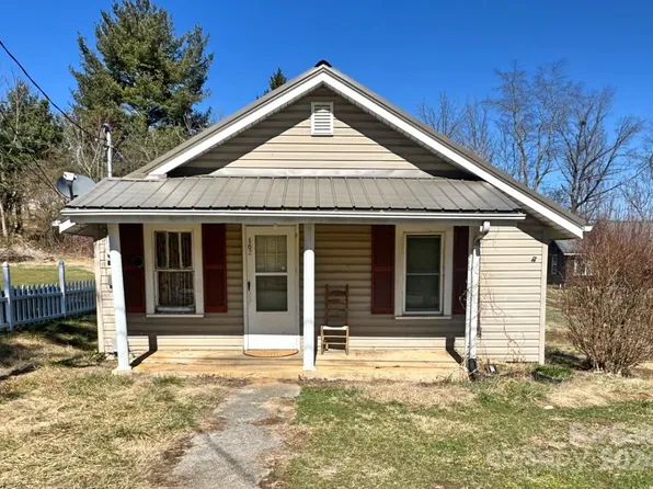 162 Raby St, Canton, NC 28716