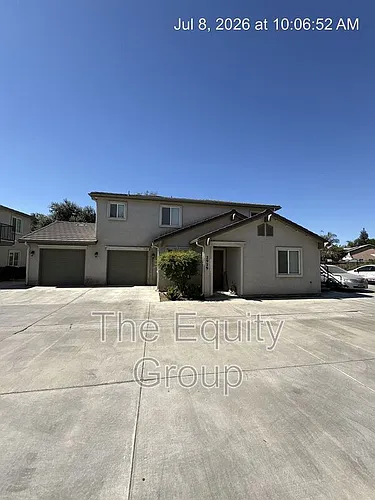2931 N Crowe St Photo 1