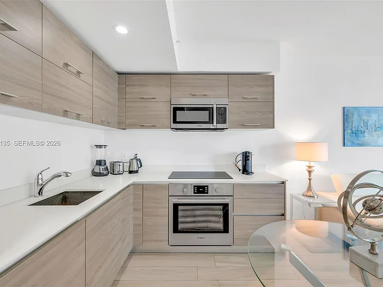 1300 S Miami Ave #1208 — Photo 2