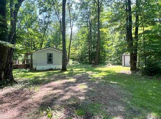 6220 Maple Trl, Harrison, MI 48625