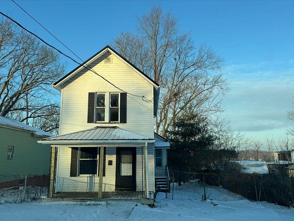 1st image of 353 Oak St
