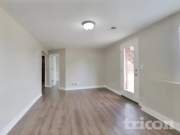 4318 Sunridge Dr — Photo 13
