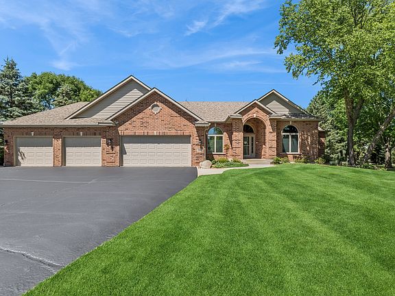 5th image of 10907 Red Hawk Ln