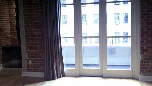 4th image of 333 Grant Ave APT 401