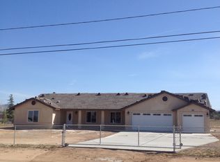 15501 Rodeo St., Hesperia, CA 92345