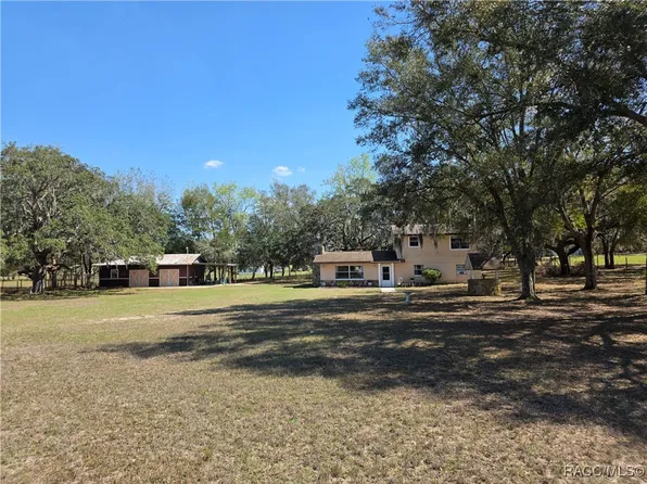 5819 S Shady Oak Ter, Lecanto, FL 34461