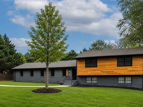 3464 Herschel Rd, College Park, GA 30337
