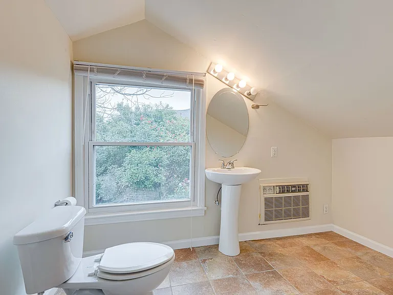 3505 Marlborough Ave — Photo 24