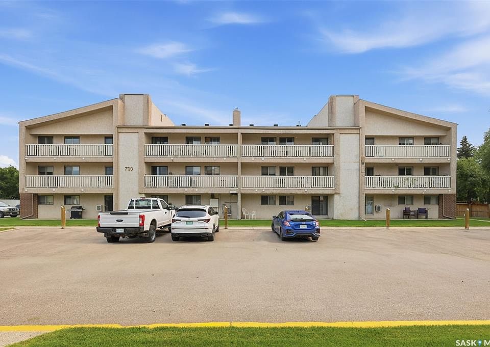 1st image of UNIT 717-310 STILLWATER DRIVE