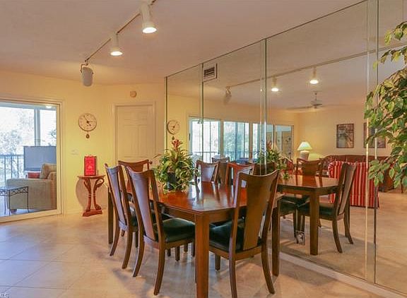 3rd image of 26930 Wedgewood Dr APT 303