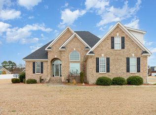 101 Eagles Pointe Dr, Goldsboro, NC 27530